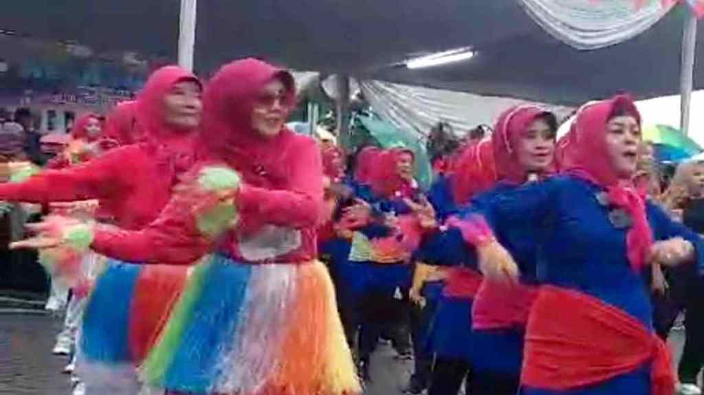 Usia Tidak Muda Lagi, Emak-emak PWRI Ciamis Semangat Senam Sehat&nbsp;Hepiphoria